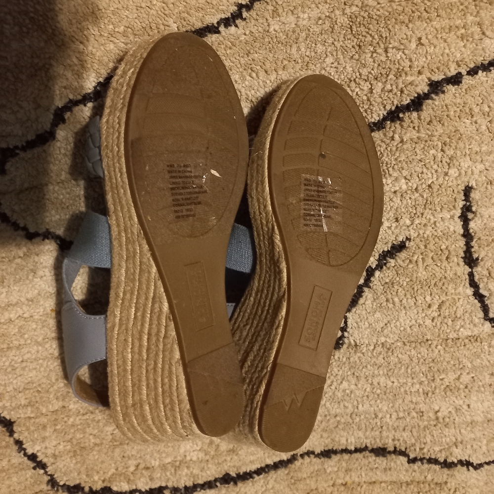 Sonoma Light Blue Tan Wedges - Picture 2 of 6